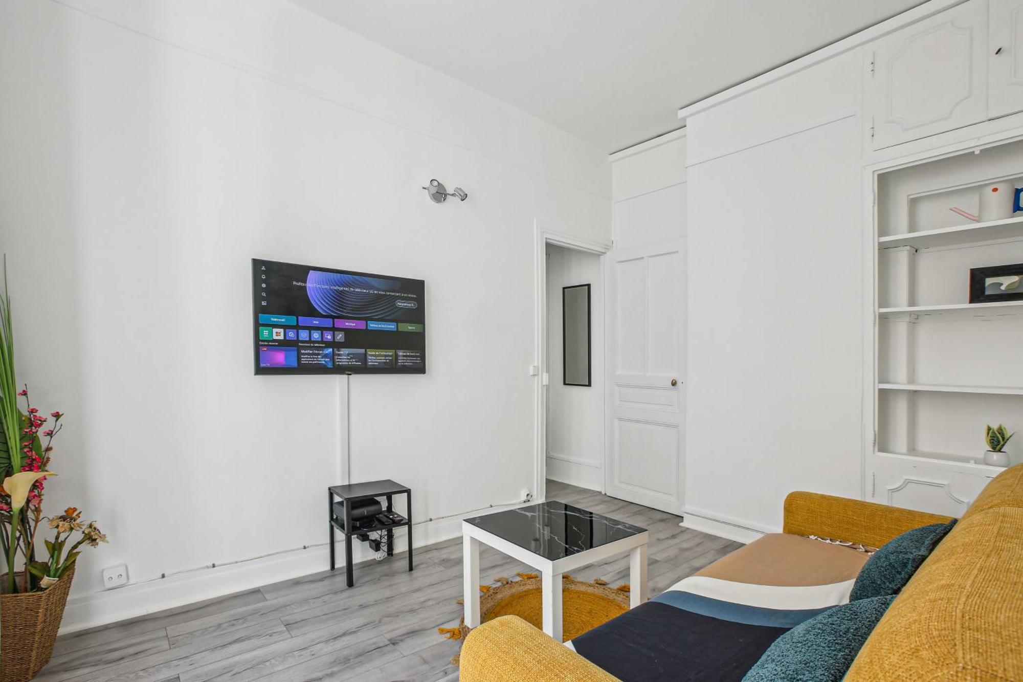 Chic And Comfortable Apart Paris Exterior photo
